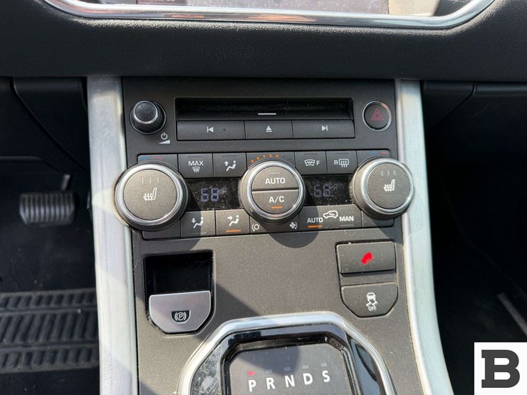 2012-land-rover-range-rover-evoque-image-25