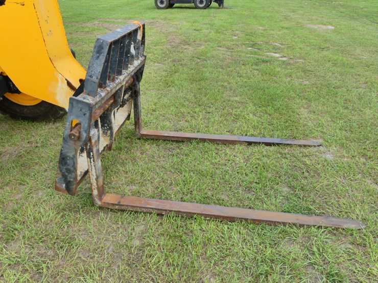 jcb-506-36-image-3