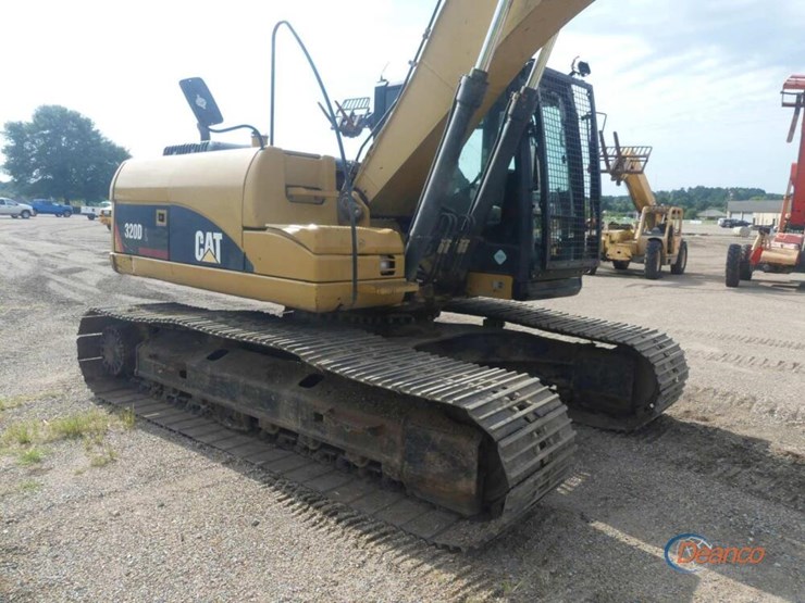 2012-caterpillar-320dl-image-2