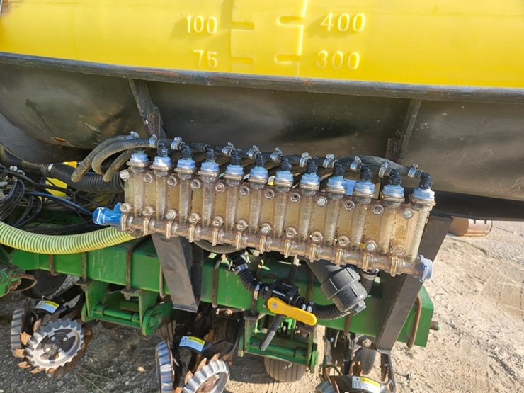 john-deere-1770-image-35