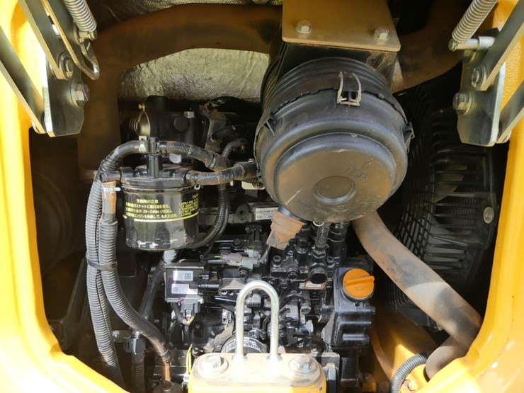 2022-deere-35g-image-12