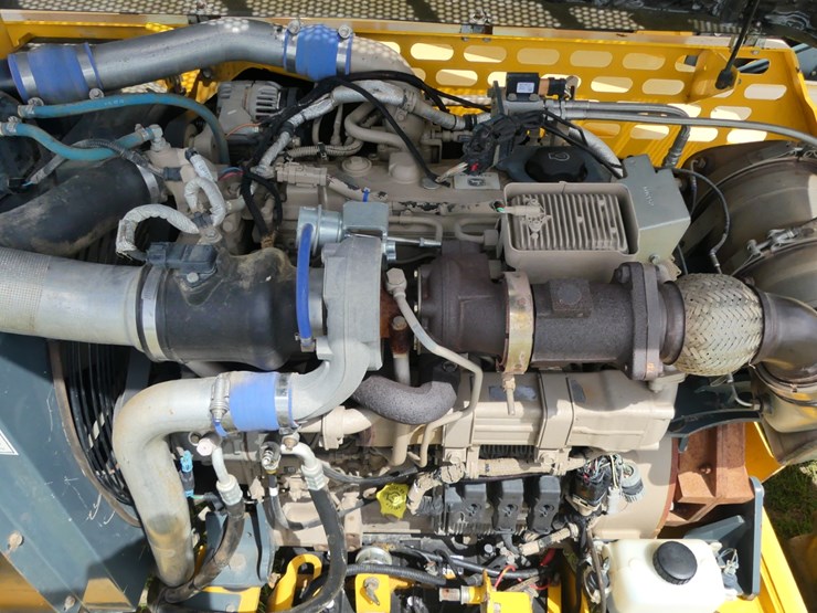 2013-gehl-dl11-image-17