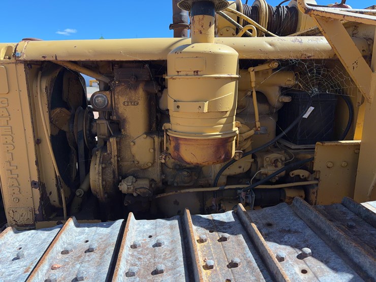 caterpillar-d4-image-9