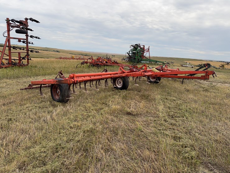 field-cultivator-image-3