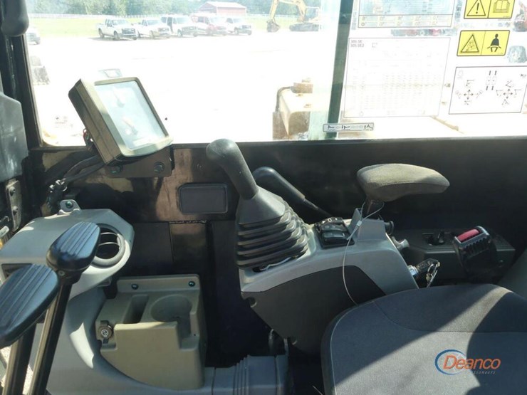 2021-caterpillar-305.5e2-image-10