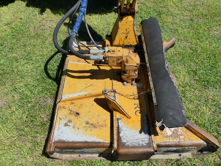 2014-john-deere-6105d-image-10