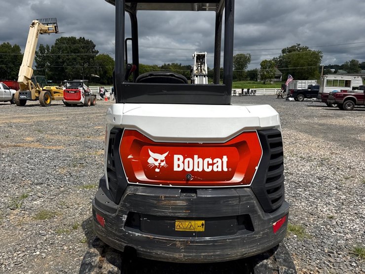 2023-bobcat-e32i-image-6