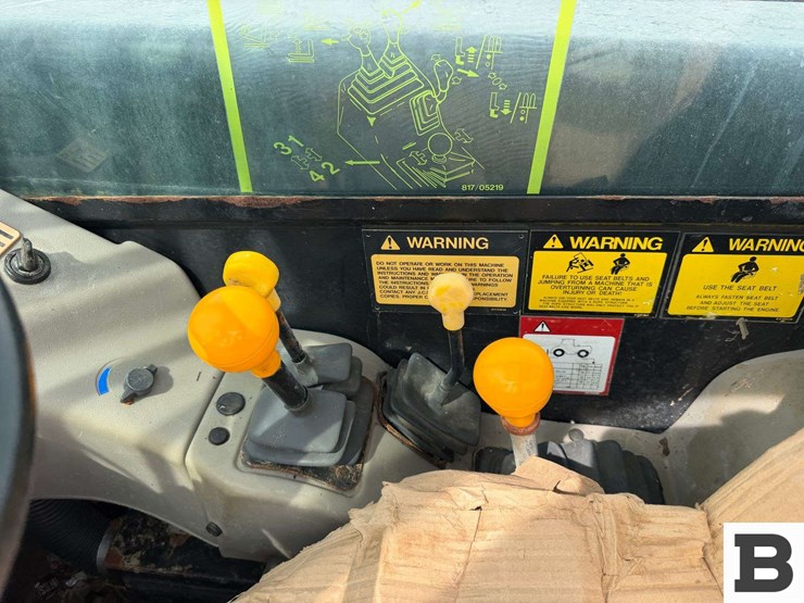 jcb-520-image-38