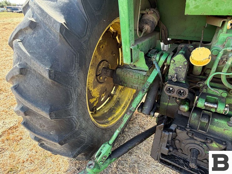 1977-john-deere-4430-image-41