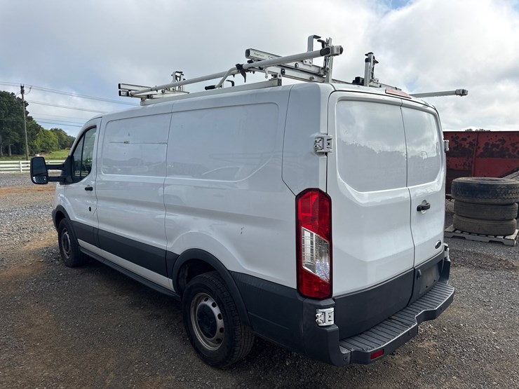2018-ford-transit-image-6