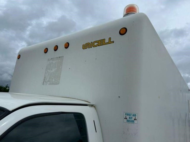 2014-gmc-4500-s/a-cube-van-1gd676cl8e1115764-image-35