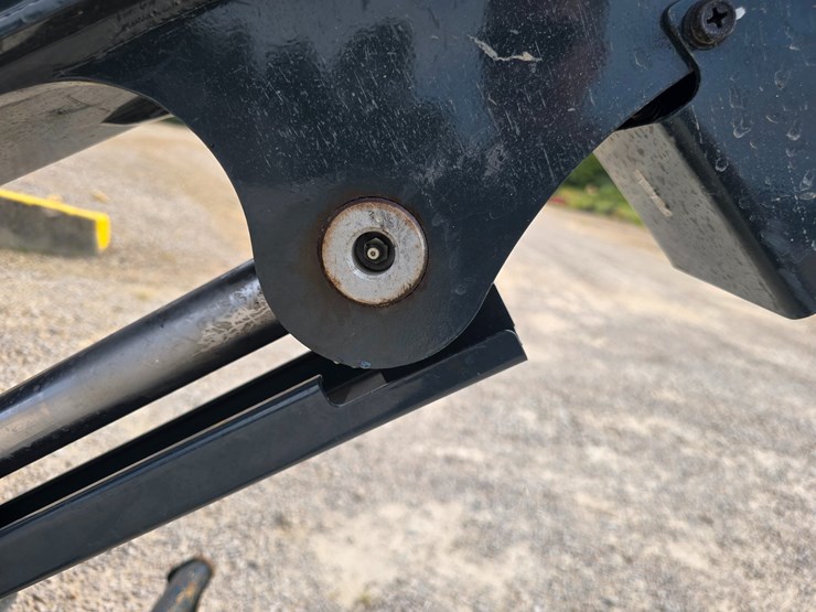 2024-hyundai-hx35az-image-43