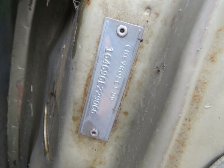1966-chevrolet-impala-4dr-sedan-image-11