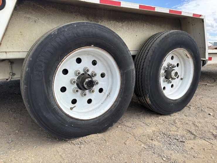 2015-towmaster-t16dt-image-26