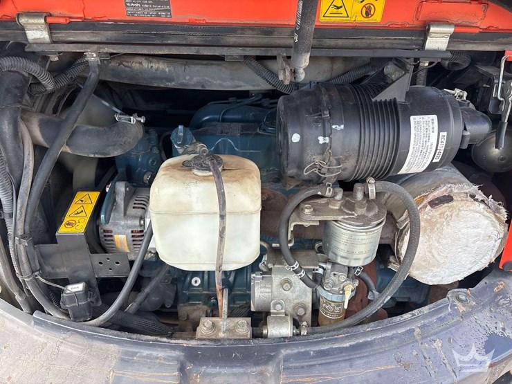2014-kubota-kx91-3s2-image-17