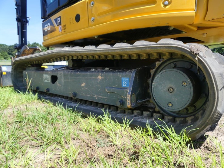 deere-60p-image-5