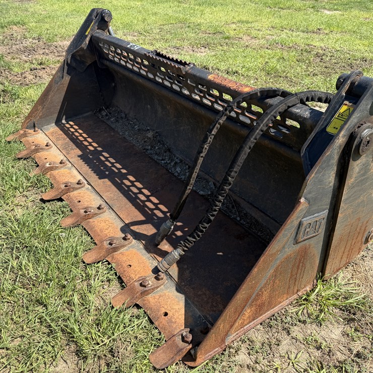 CAT 72" Combo Bucket
