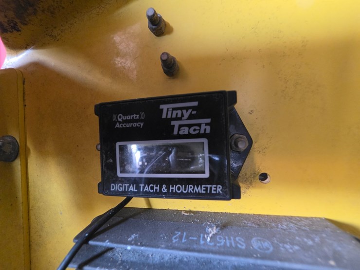#25518-•-wacker-vibratory-compactor-image-13