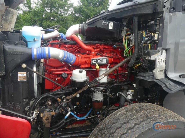 2019-kenworth-t880-image-12