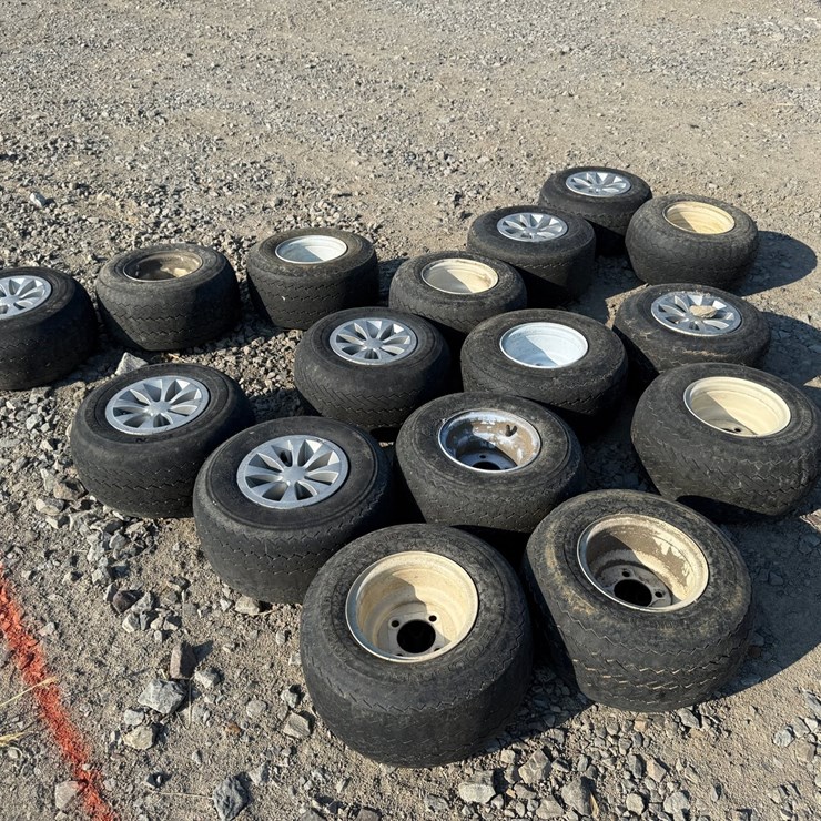 #50532 • Lot of (16) 18x8.50-8 Tires INV#50532