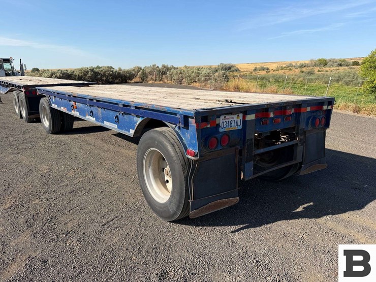 1959-peter-thomas-co.-flatbed-trailer-image-3