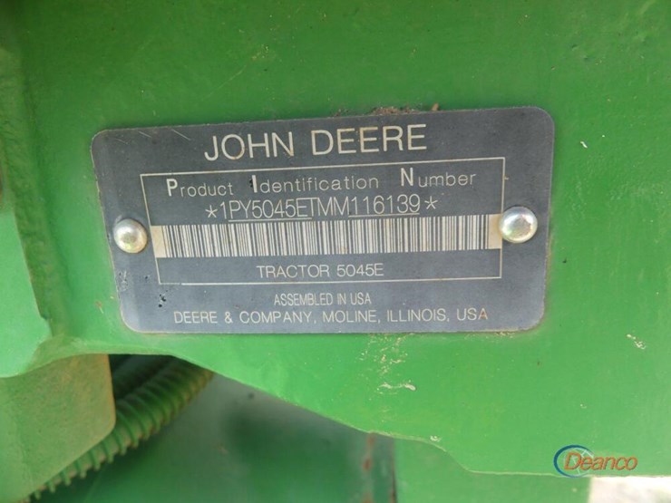 2021-john-deere-5045e-image-9