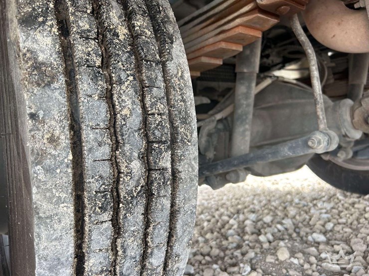 2019-ford-f550-image-23
