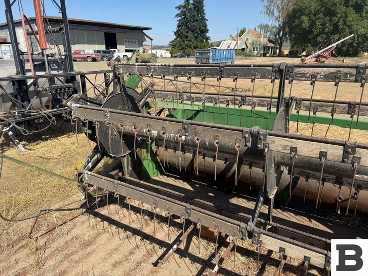 john-deere-14-image-13