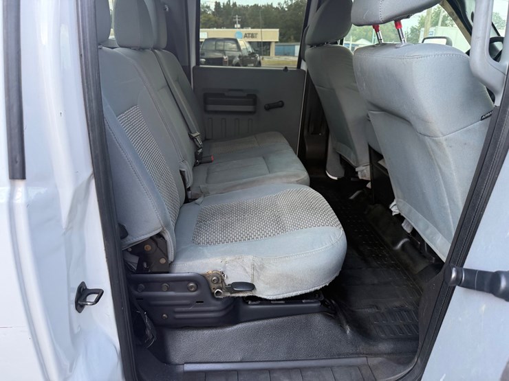 2016-ford-f350-image-12