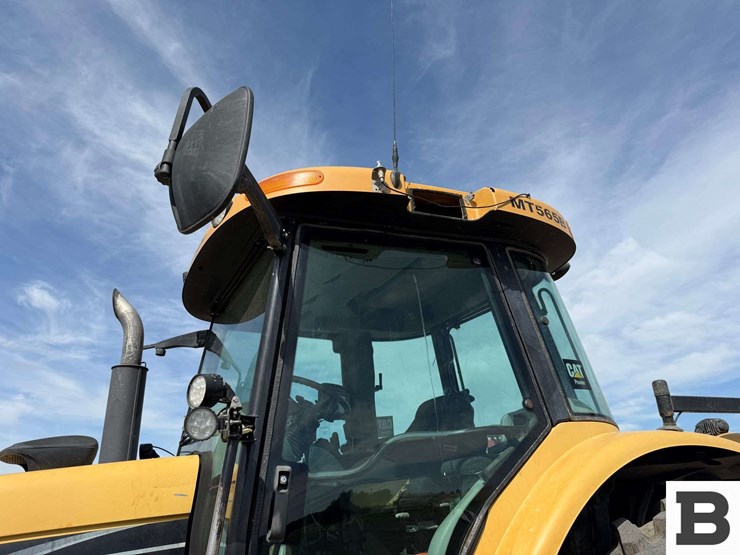 2005-challenger-mt565b-image-18