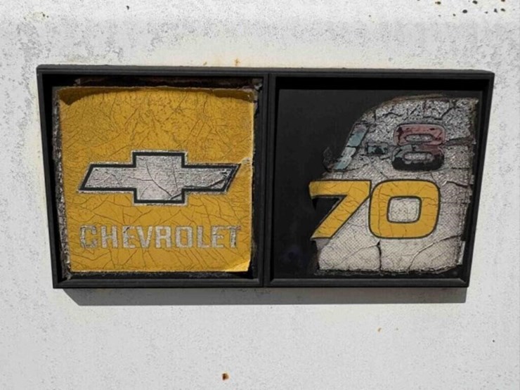 1981-chevrolet-70-image-8