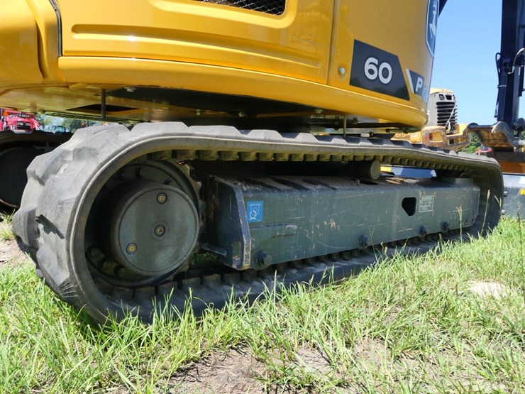 deere-60p-image-6