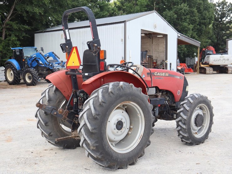 2011-case-ih-farmall-55-image-5