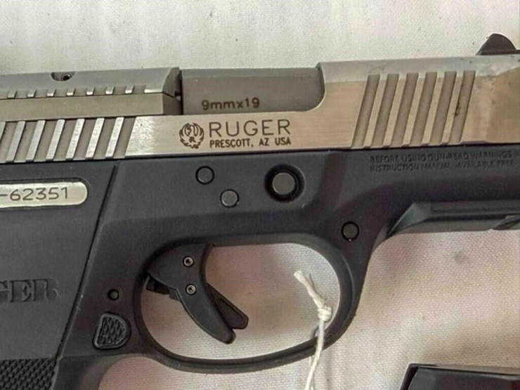ruger-sr9c-9mm-pistol-image-4
