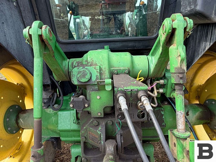 2005-john-deere-6603-image-53