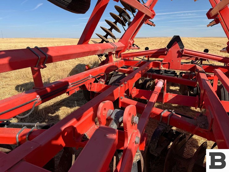 2012-kuhn-krause-8200-twin-offset-disc-image-19