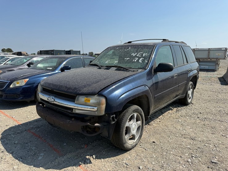 2007-chevrolet-trailblazer-image-1