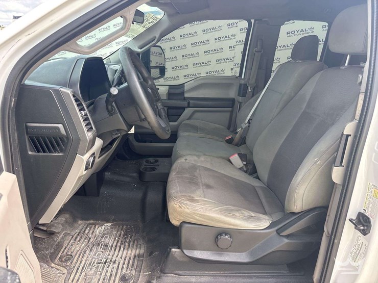 2017-ford-f250-image-11