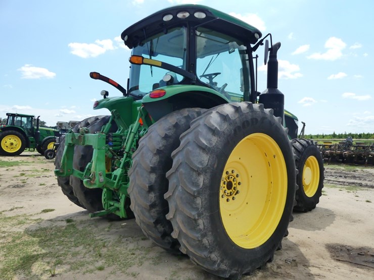 2015-john-deere-7210r-image-3