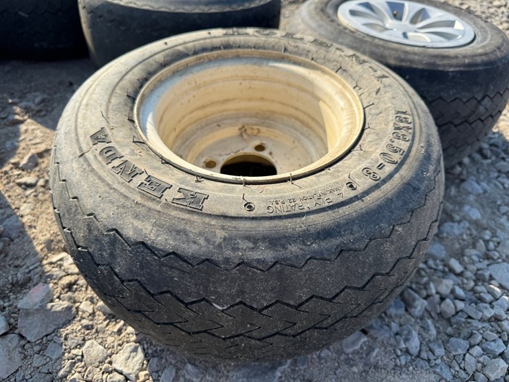 #50532-•-lot-of-(16)-18x8.50-8-tires-inv#50532-image-7