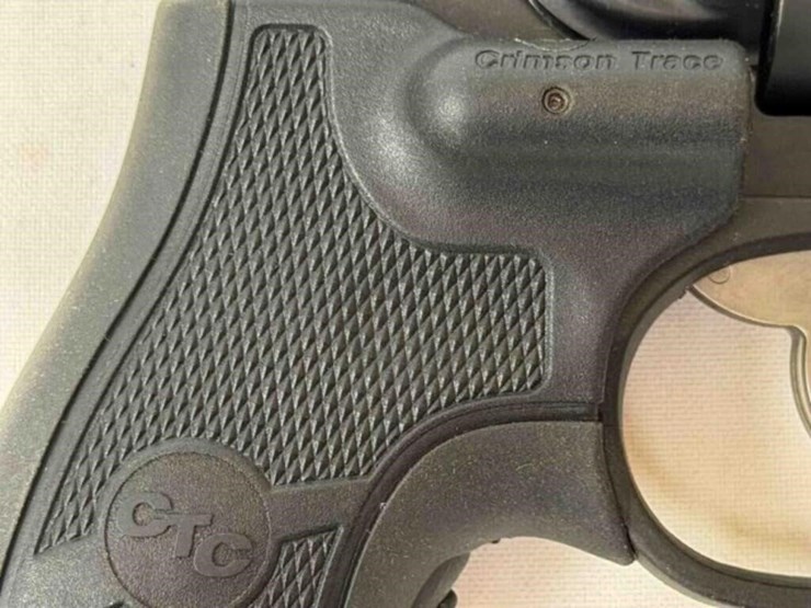 ruger-lcr-22lr-pistol-image-19