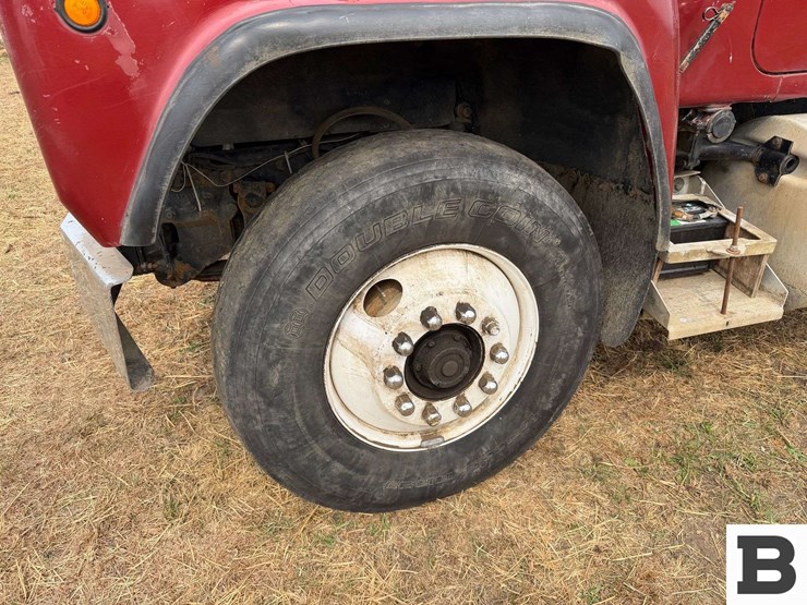 1988-mack-rd688s-image-9