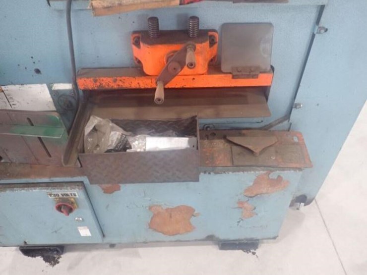 scotchman-industries-6509-24m-65-ton-punch-press-image-15