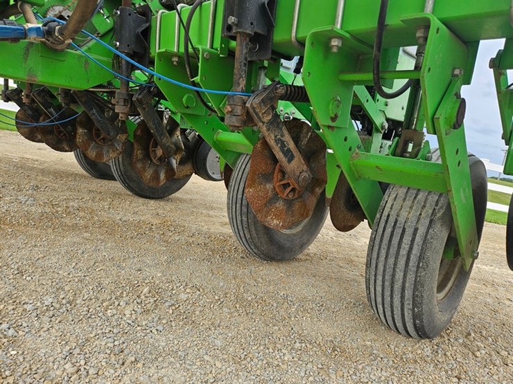 agco-allis-385-image-68