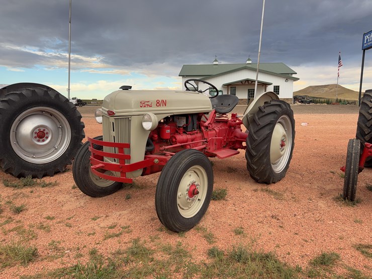 ford-8n-image-3