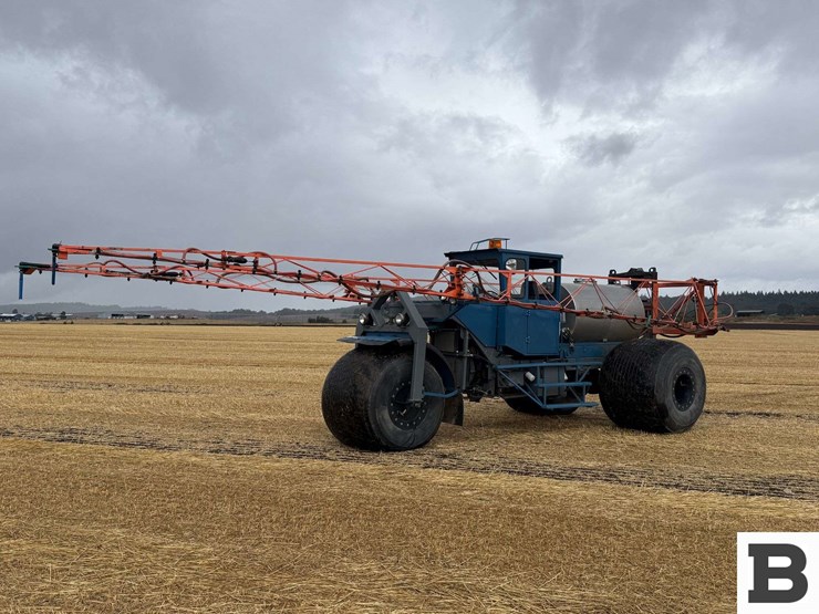 custom-sprayer-buggy-image-1