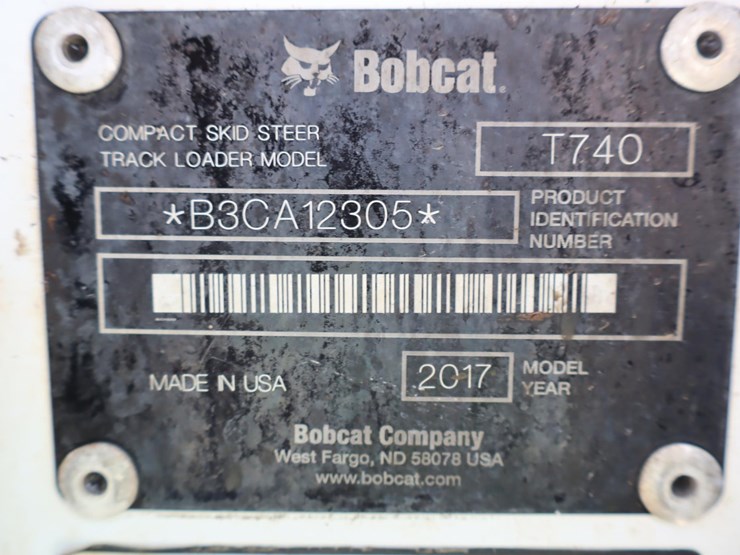 2017-bobcat-t740-image-20