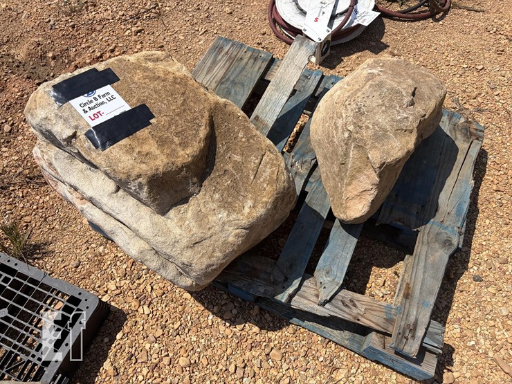 2-landscaping-rocks-image-1