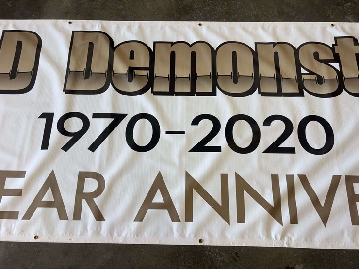 international-harvester-gold-demonstrator-50th-anniversary-banner-image-4