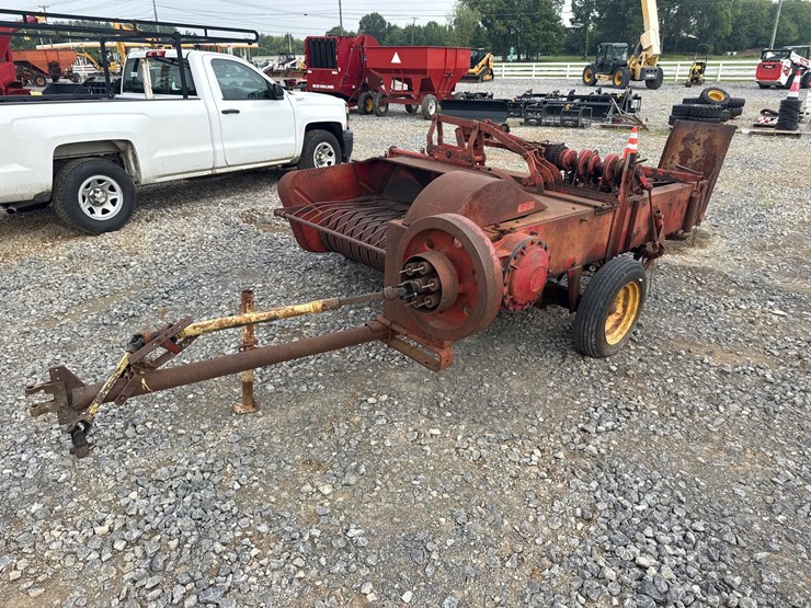massey-ferguson-10-image-1